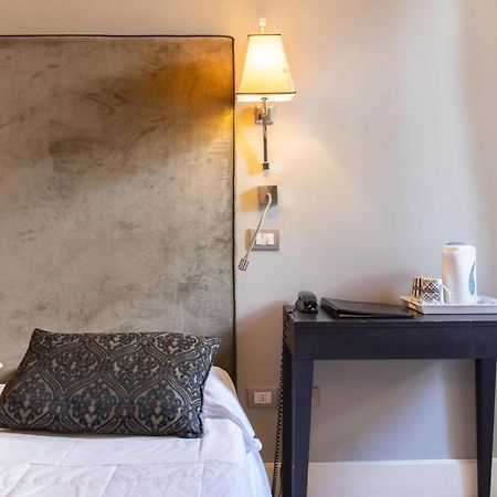 Hotel Clitunno สโปเลโต ภายนอก รูปภาพ