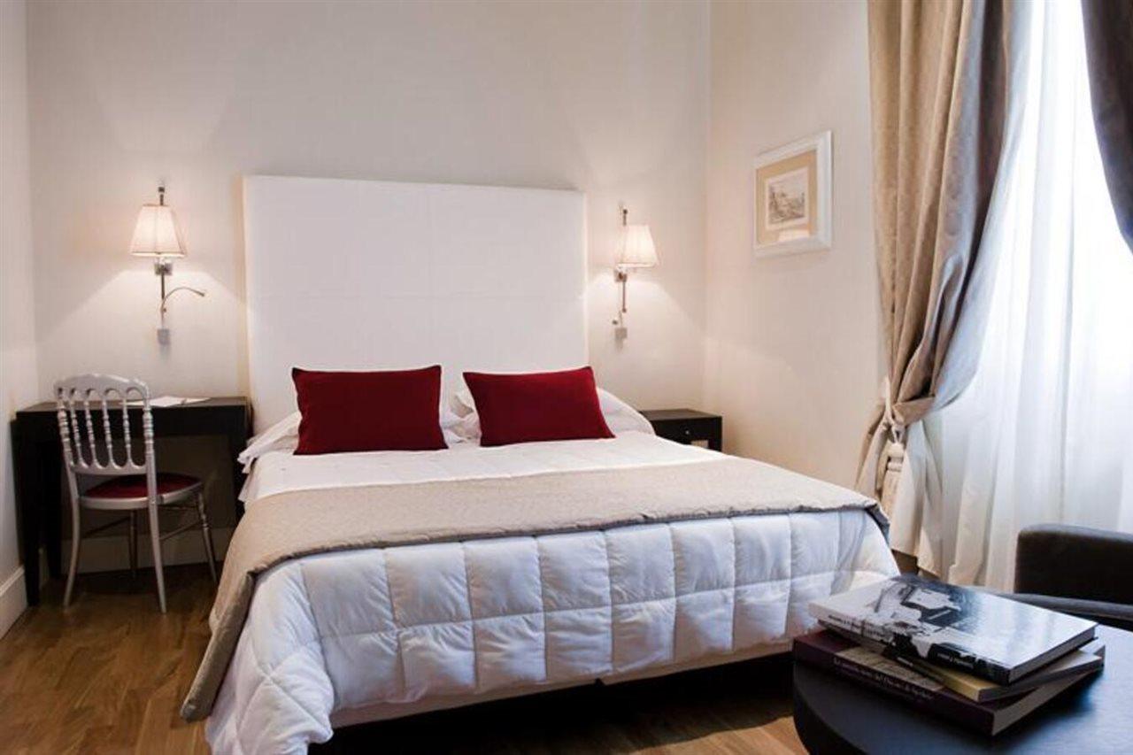 Hotel Clitunno สโปเลโต ภายนอก รูปภาพ