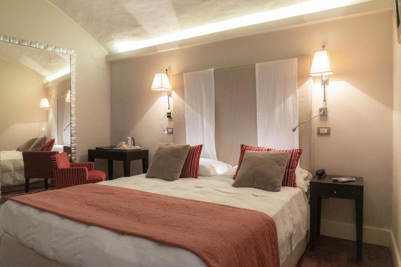 Hotel Clitunno สโปเลโต ภายนอก รูปภาพ